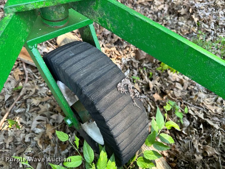 image for item OG9092 (3) pieces of ag equipment