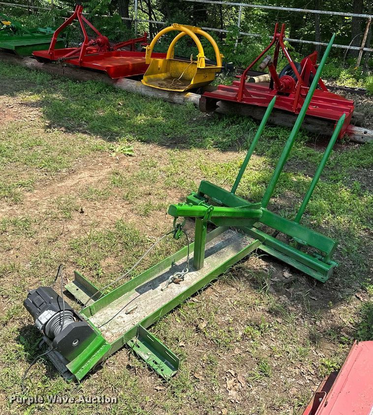 image for item OG9092 (3) pieces of ag equipment