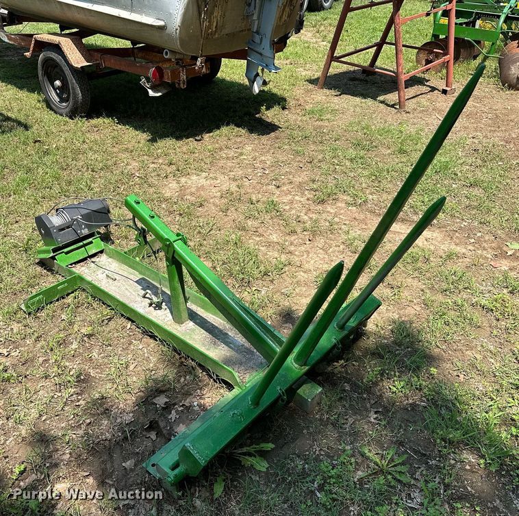 image for item OG9092 (3) pieces of ag equipment