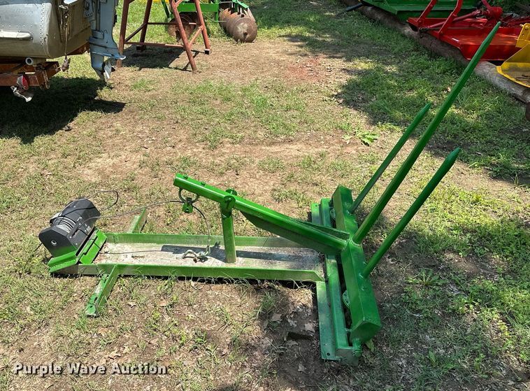 image for item OG9092 (3) pieces of ag equipment