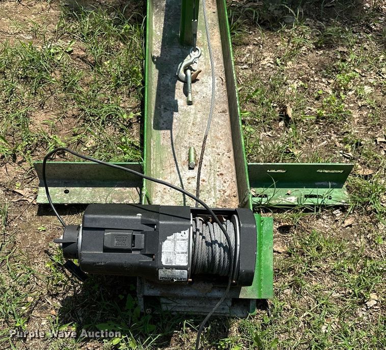 image for item OG9092 (3) pieces of ag equipment