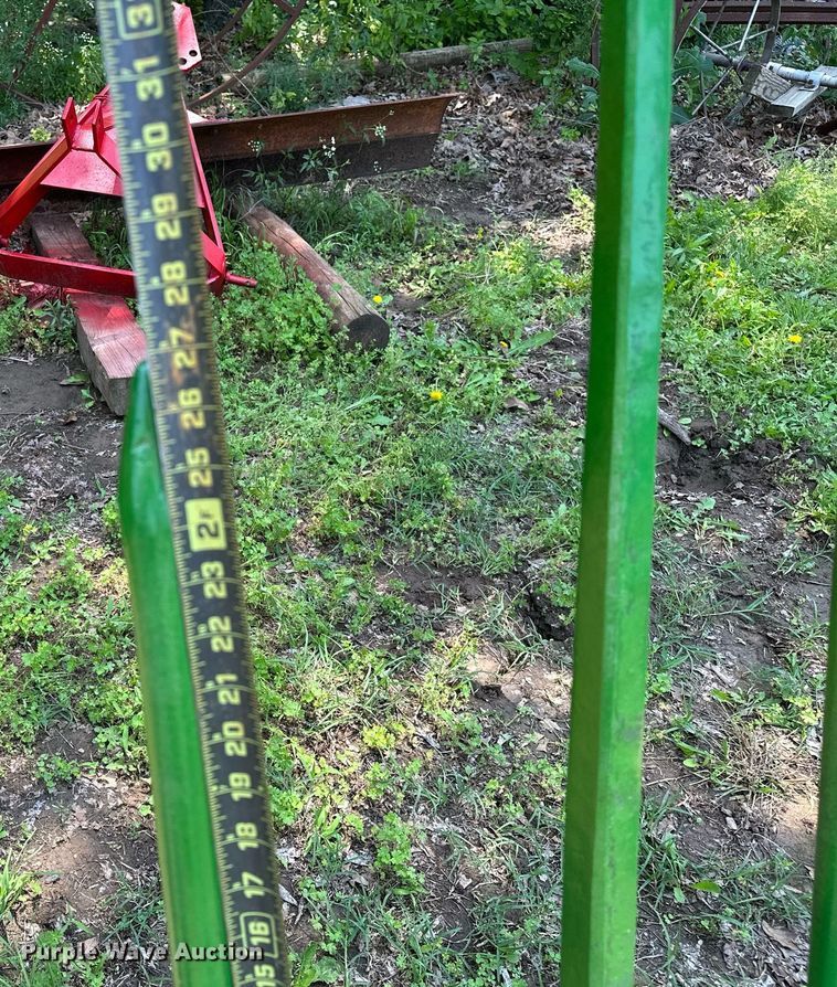 image for item OG9092 (3) pieces of ag equipment