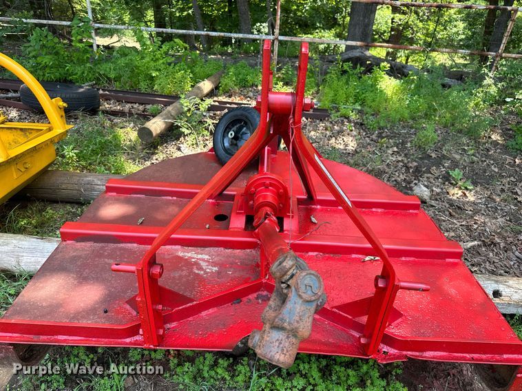 image for item OG9094 (2) pieces of ag equipment