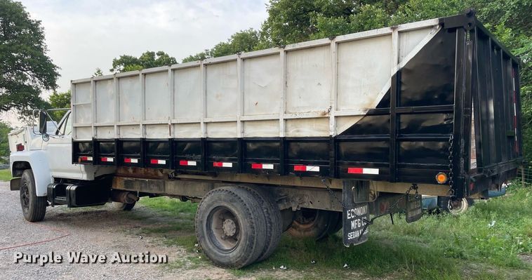 image for item OG9110 1988 Ford F800  grain truck
