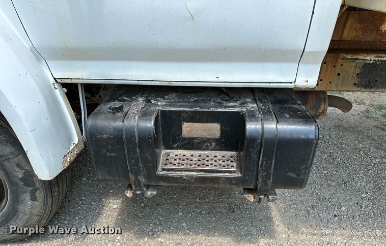 image for item OG9110 1988 Ford F800  grain truck