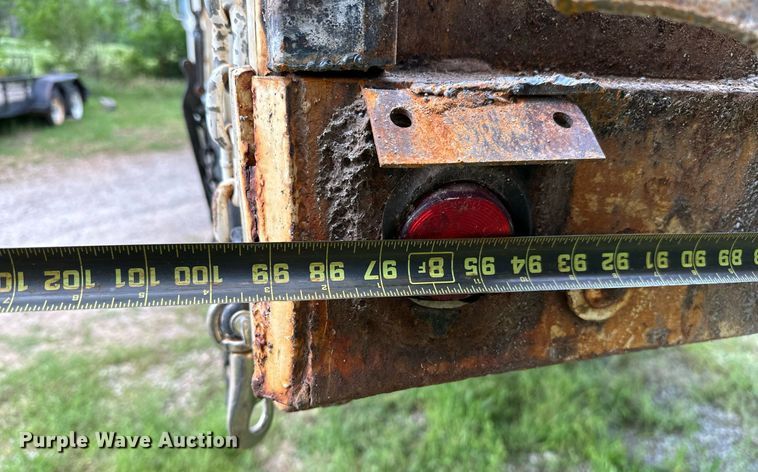 image for item OG9110 1988 Ford F800  grain truck