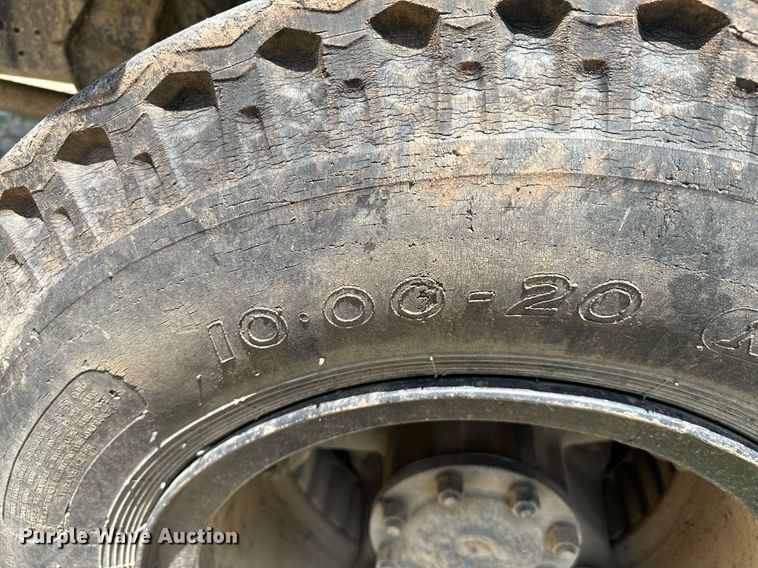 image for item OG9110 1988 Ford F800  grain truck