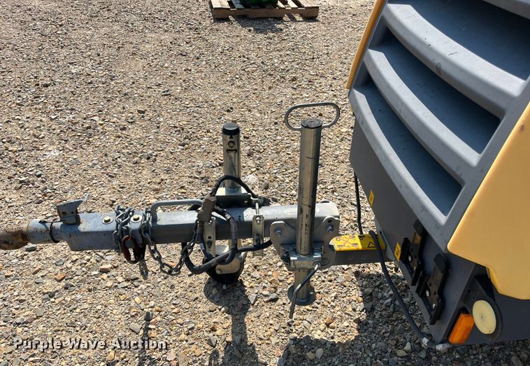 image for item DH8568 2018 Atlas Copco XAS110  air compressor