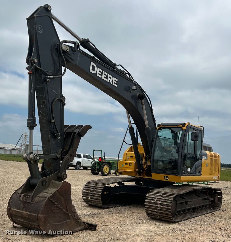 image for item DK7743 2017 John Deere 210G LC  excavator