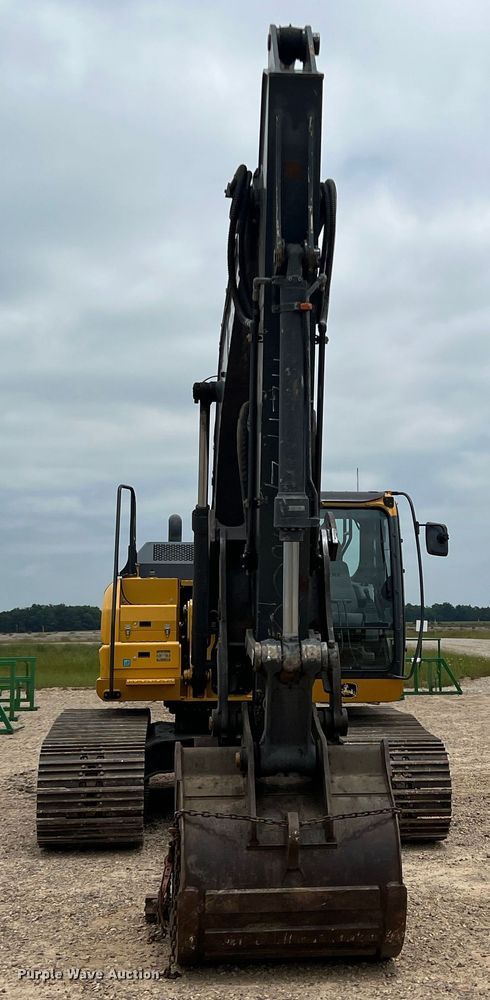 image for item DK7743 2017 John Deere 210G LC  excavator