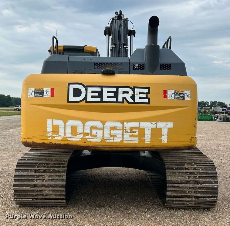 image for item DK7743 2017 John Deere 210G LC  excavator