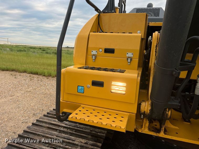 image for item DK7743 2017 John Deere 210G LC  excavator