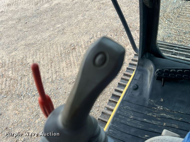 image for item DK7743 2017 John Deere 210G LC  excavator