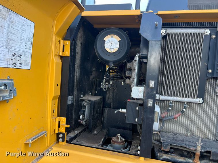 image for item DK7743 2017 John Deere 210G LC  excavator