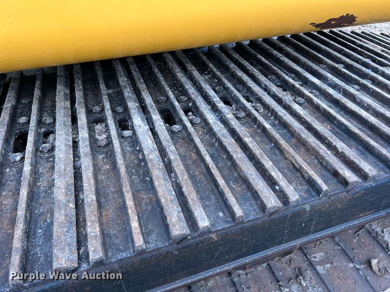 image for item DK7743 2017 John Deere 210G LC  excavator