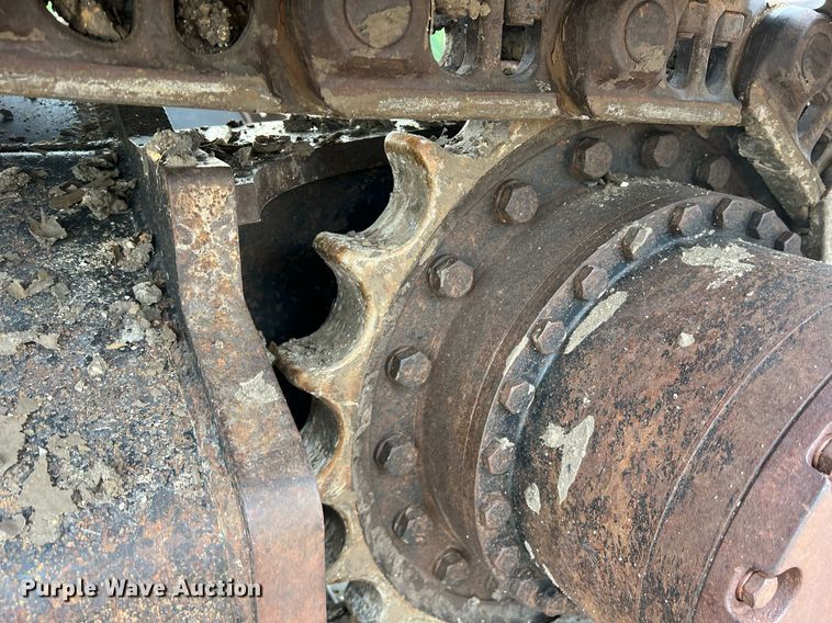 image for item DK7743 2017 John Deere 210G LC  excavator