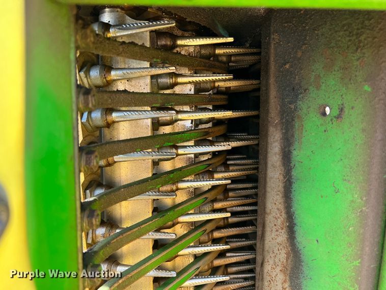 image for item DK7745 2014 John Deere 7760  RWA cotton picker