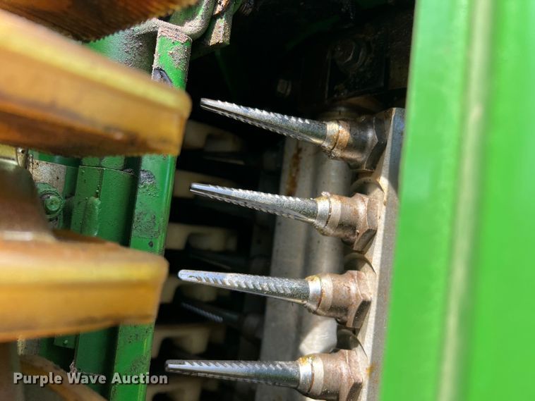 image for item DK7745 2014 John Deere 7760  RWA cotton picker