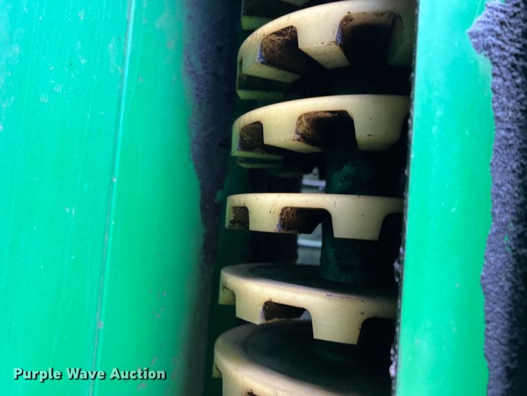 image for item DK7745 2014 John Deere 7760  RWA cotton picker