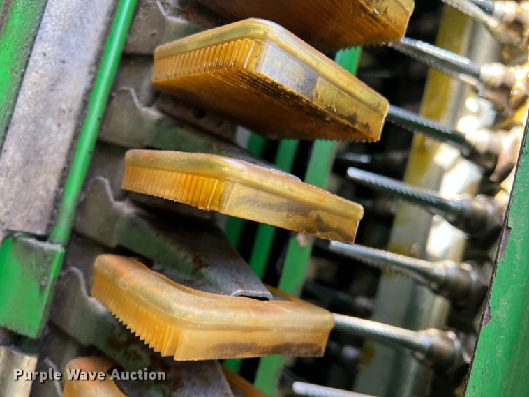 image for item DK7745 2014 John Deere 7760  RWA cotton picker