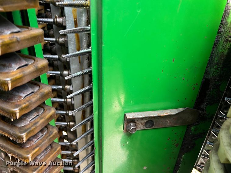 image for item DK7745 2014 John Deere 7760  RWA cotton picker