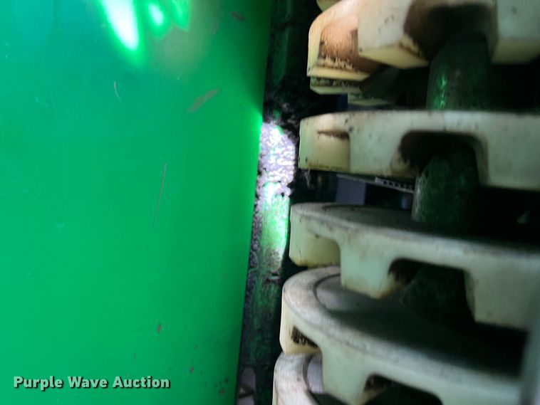 image for item DK7745 2014 John Deere 7760  RWA cotton picker