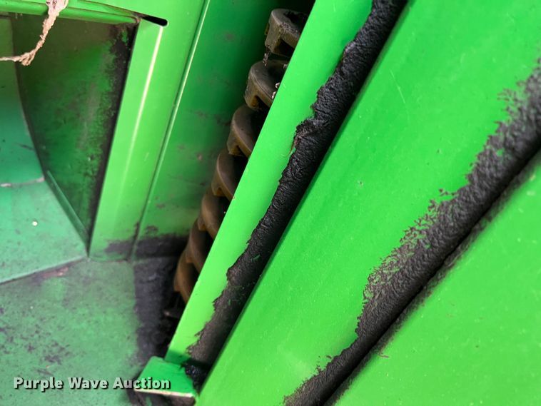 image for item DK7745 2014 John Deere 7760  RWA cotton picker