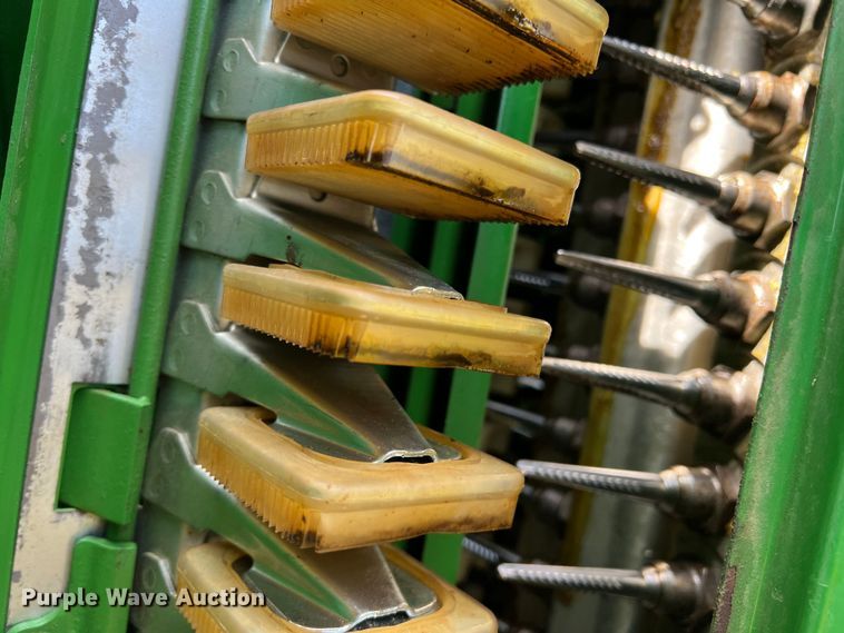 image for item DK7745 2014 John Deere 7760  RWA cotton picker