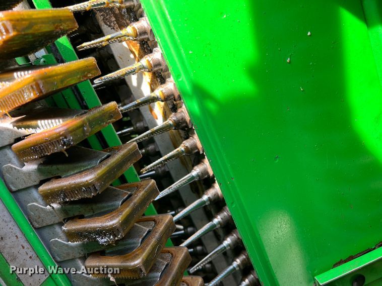 image for item DK7745 2014 John Deere 7760  RWA cotton picker