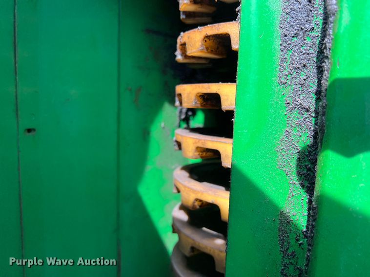 image for item DK7745 2014 John Deere 7760  RWA cotton picker