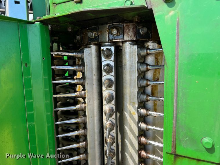 image for item DK7745 2014 John Deere 7760  RWA cotton picker