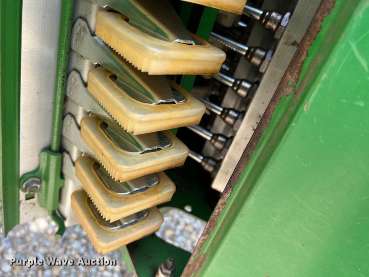 image for item DK7745 2014 John Deere 7760  RWA cotton picker