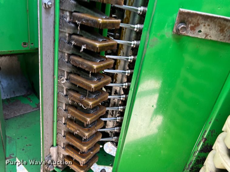 image for item DK7745 2014 John Deere 7760  RWA cotton picker