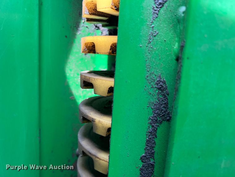 image for item DK7745 2014 John Deere 7760  RWA cotton picker