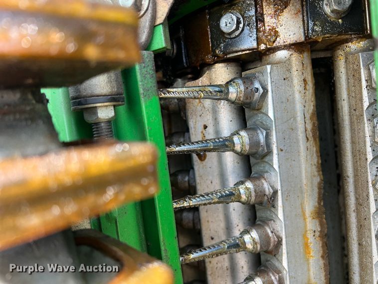 image for item DK7745 2014 John Deere 7760  RWA cotton picker