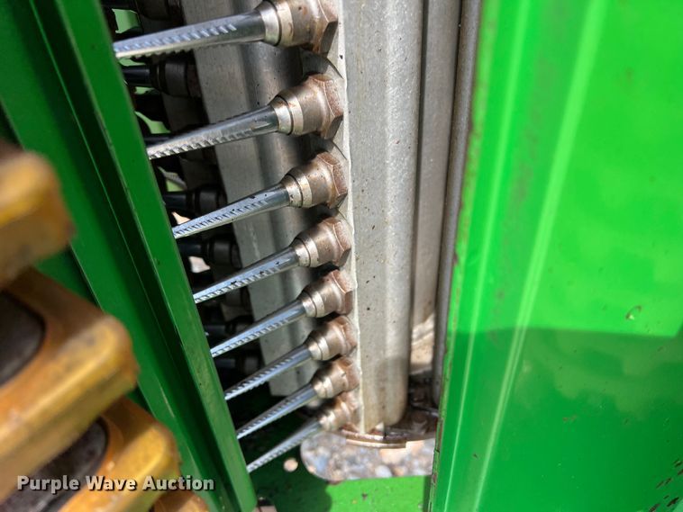 image for item DK7745 2014 John Deere 7760  RWA cotton picker