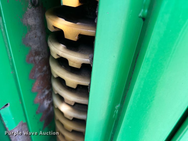 image for item DK7745 2014 John Deere 7760  RWA cotton picker