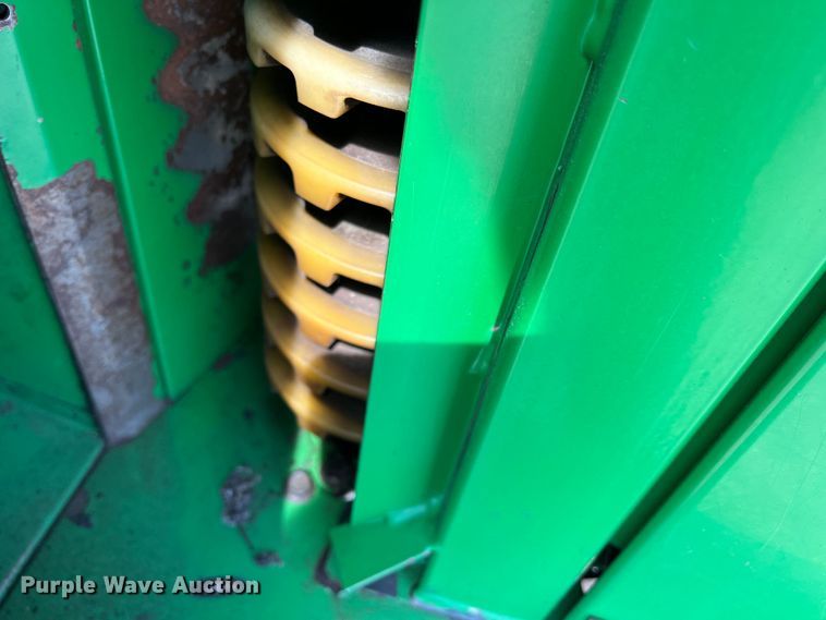 image for item DK7745 2014 John Deere 7760  RWA cotton picker