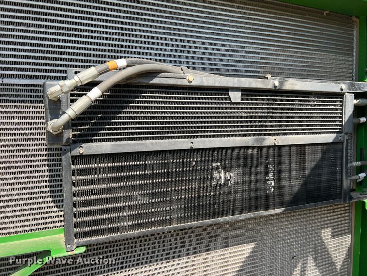 image for item DK7745 2014 John Deere 7760  RWA cotton picker