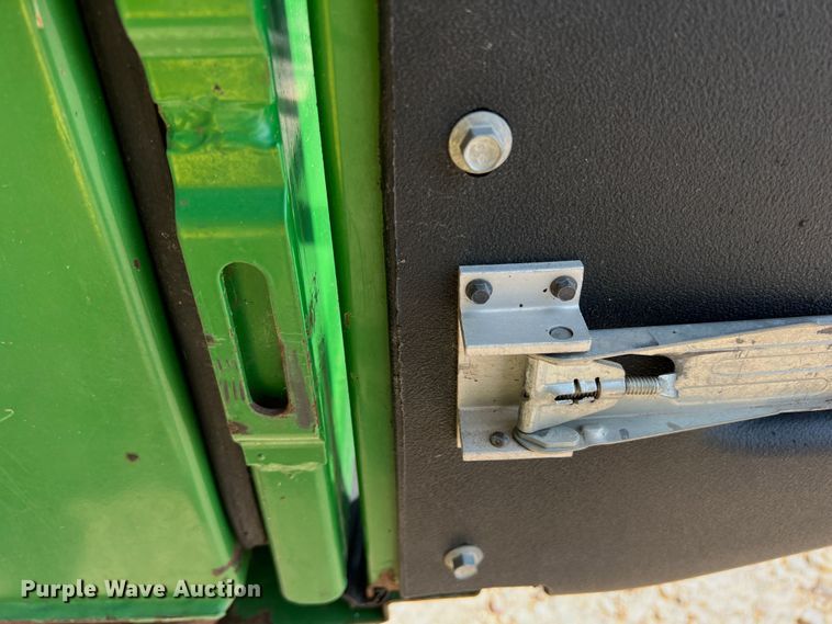 image for item DK7745 2014 John Deere 7760  RWA cotton picker