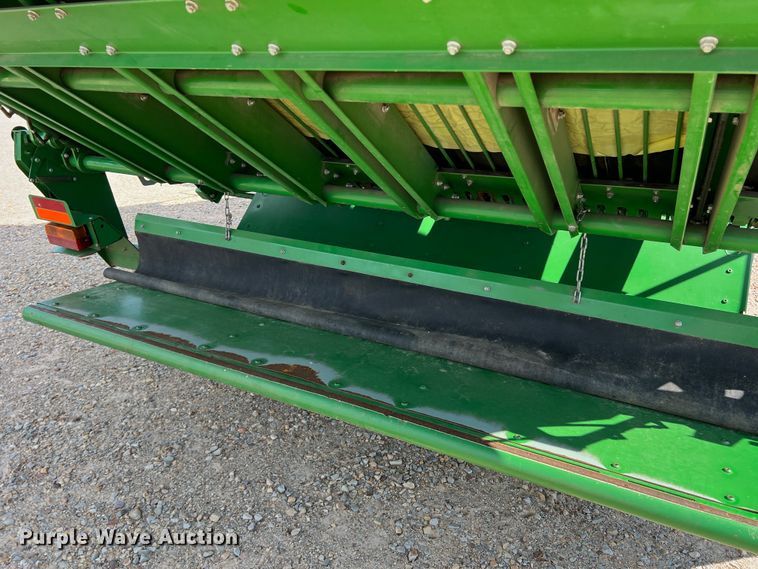 image for item DK7745 2014 John Deere 7760  RWA cotton picker