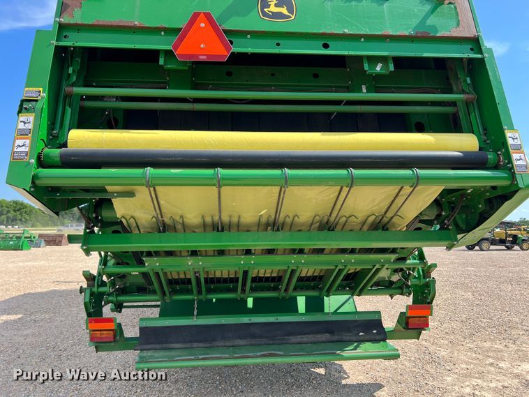image for item DK7745 2014 John Deere 7760  RWA cotton picker