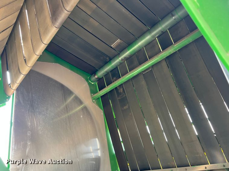 image for item DK7745 2014 John Deere 7760  RWA cotton picker