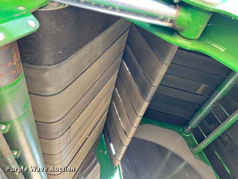 image for item DK7745 2014 John Deere 7760  RWA cotton picker