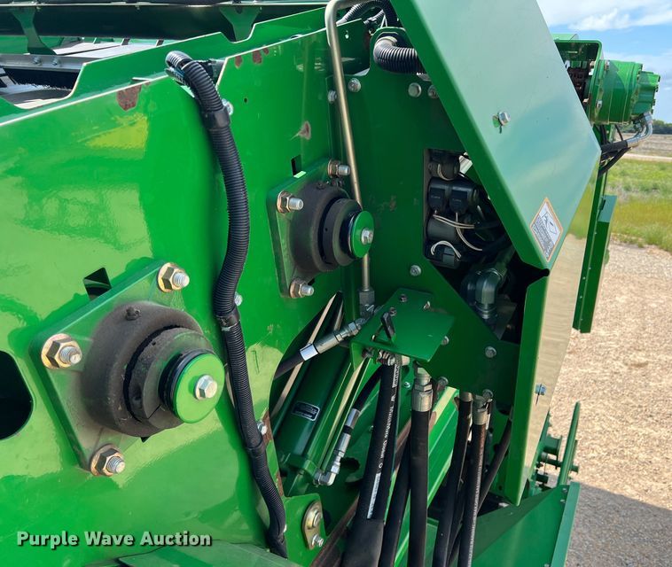 image for item DK7745 2014 John Deere 7760  RWA cotton picker