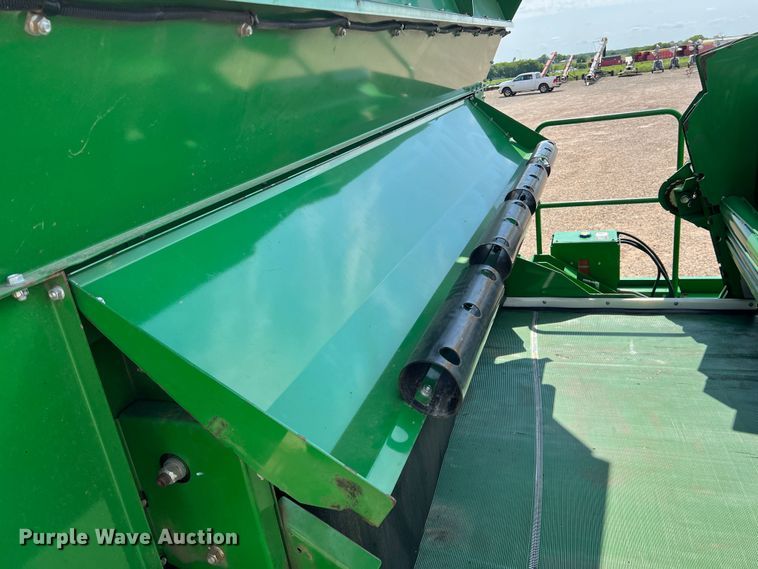 image for item DK7745 2014 John Deere 7760  RWA cotton picker