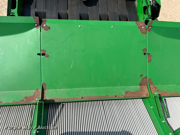 image for item DK7745 2014 John Deere 7760  RWA cotton picker