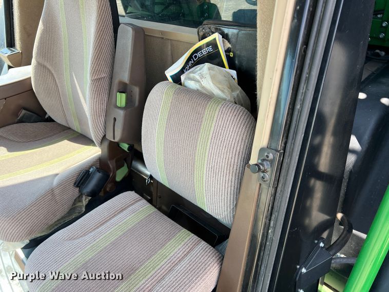 image for item DK7745 2014 John Deere 7760  RWA cotton picker