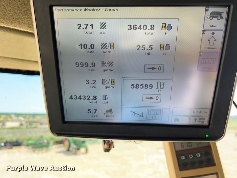 image for item DK7745 2014 John Deere 7760  RWA cotton picker