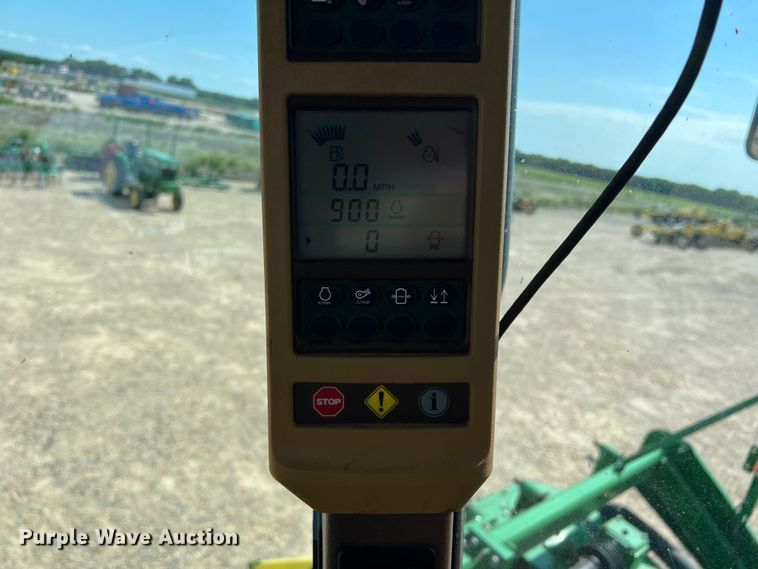 image for item DK7745 2014 John Deere 7760  RWA cotton picker